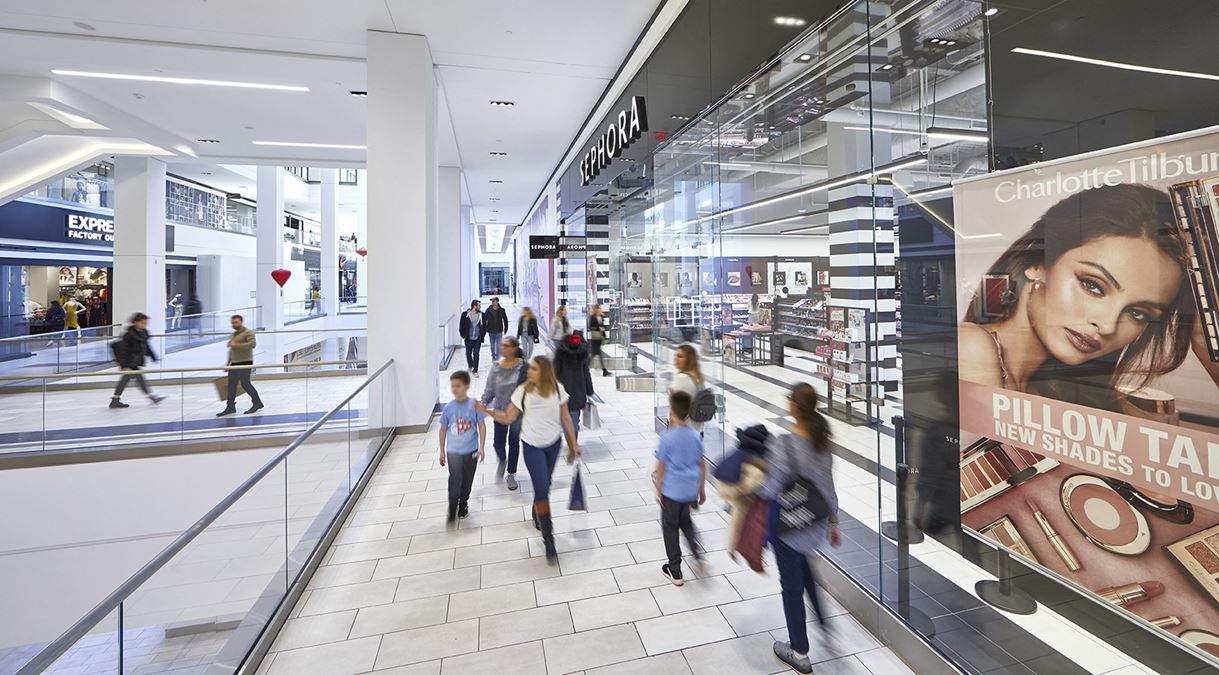 QuikSpace Fashion District of Philadelphia